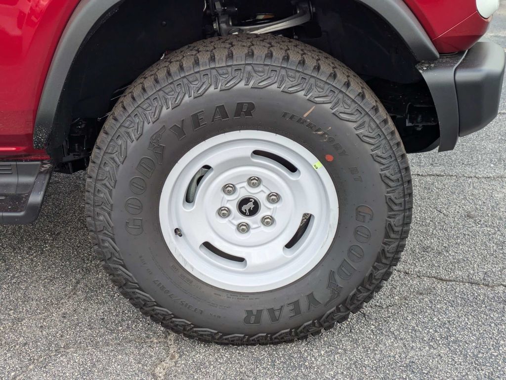 New 2026 Ford Bronco Heritage Edition AWD/4WD image 11