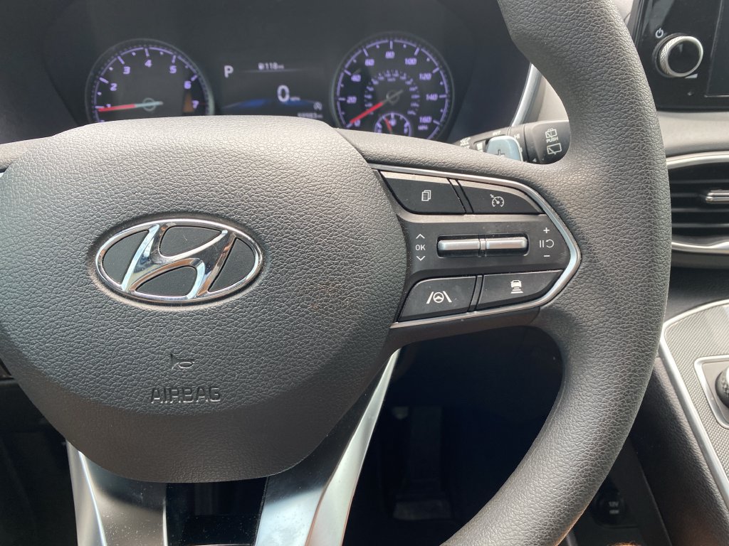 Used 2022 Hyundai Santa Fe SEL FWD image 21