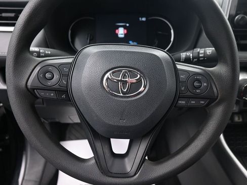 Used 2023 Toyota RAV4 XLE FWD image 22