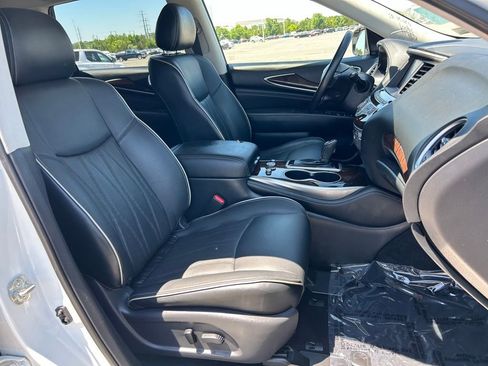 Used 2019 INFINITI QX60 Luxe w/ Sensory Package AWD/4WD image 11