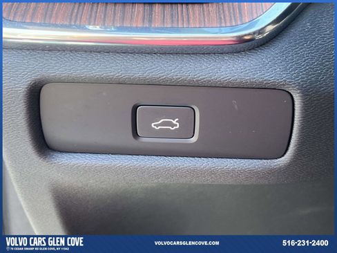 Used 2023 Volvo S60 B5 Plus w/ Climate Package image 20