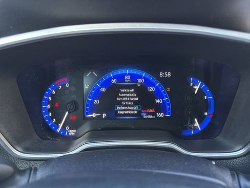 Certified 2022 Toyota Corolla Cross XLE image 24