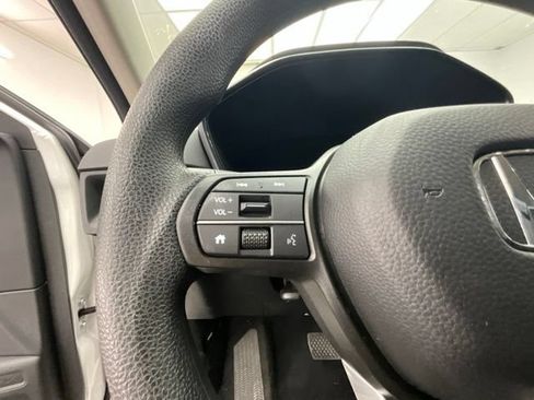 Used 2026 Honda CR-V LX image 8