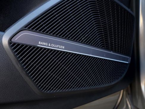 Used 2023 Audi SQ5 Premium Plus w/ Premium Plus Package image 64