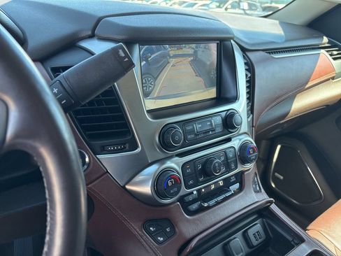 Used 2015 Chevrolet Tahoe LTZ AWD/4WD image 8