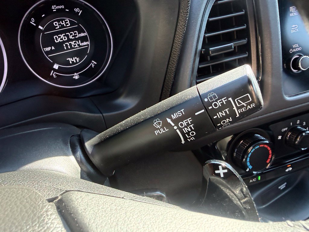 Used 2021 Honda HR-V Sport image 27