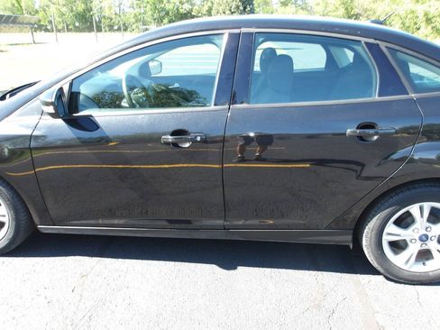 Used 2013 Ford Focus SE FWD image 31