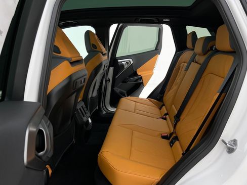 New 2026 BMW X3 xDrive30 w/ Premium Package image 11