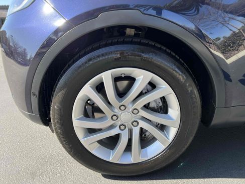 Used 2019 Land Rover Discovery HSE image 67