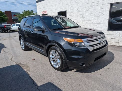 Used 2013 Ford Explorer XLT FWD image 1