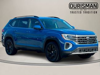 Certified 2025 Volkswagen Atlas SE w/ Panoramic Sunroof Package 360° Tour