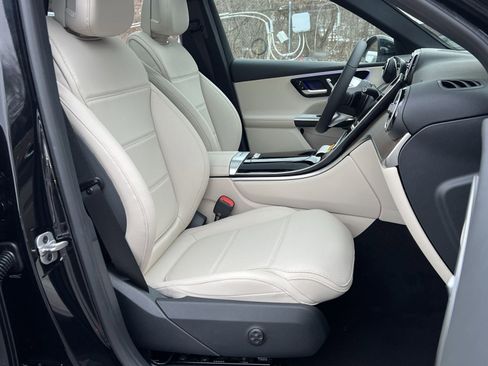 New 2026 Mercedes-Benz GLC 300 4MATIC image 26