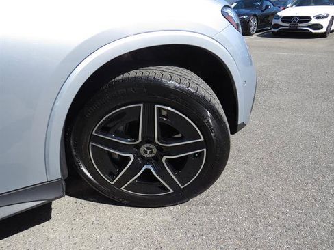 Certified 2025 Mercedes-Benz GLC 350e 4MATIC image 24