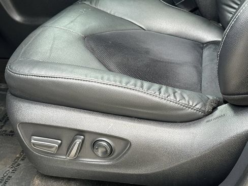 Used 2024 Toyota Grand Highlander AWD Hybrid image 22