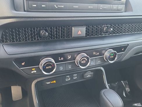 Used 2024 Honda CR-V EX image 29