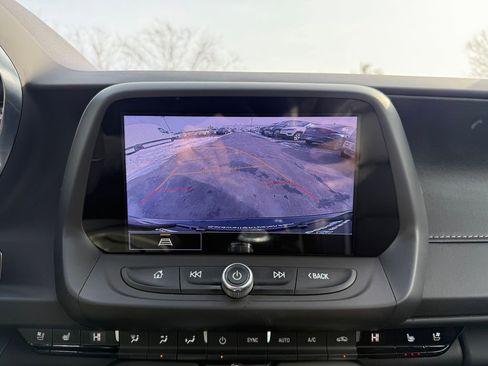 Used 2023 Chevrolet Camaro LT image 27