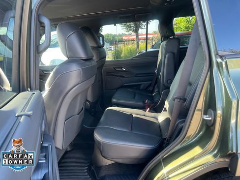 Used 2025 Lexus GX 550 w/ Accessory Package (2T) AWD/4WD image 27