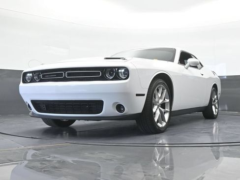Used 2020 Dodge Challenger SXT w/ Plus Package RWD image 48