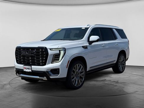 New 2026 GMC Yukon Denali Ultimate AWD/4WD image 3