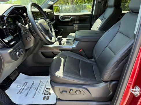 Used 2024 Chevrolet Silverado 1500 LTZ w/ Technology Package AWD/4WD image 10
