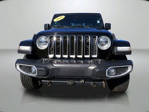 Used 2021 Jeep Gladiator Overland w/ Popular Equipment Package AWD/4WD image 3