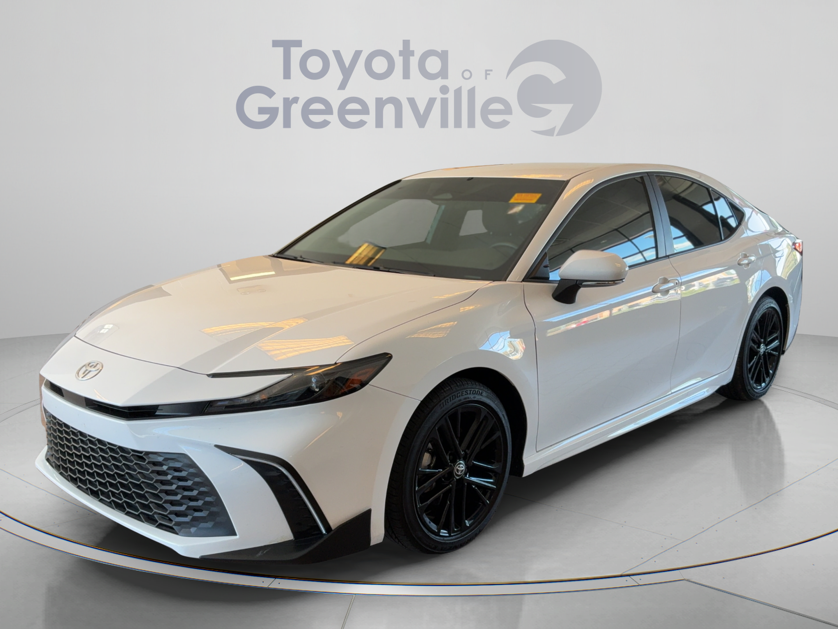 Used 2026 Toyota Camry LE FWD image 1