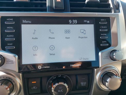 Used 2021 Toyota 4Runner SR5 image 23