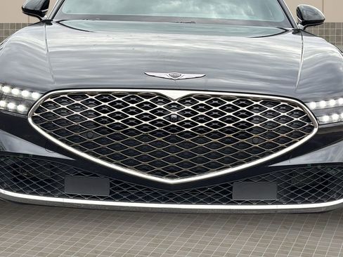 Used 2024 Genesis G90 3.5T image 9