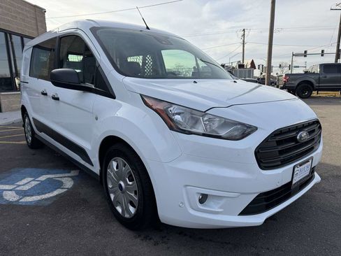Used 2022 Ford Transit Connect XLT image 3