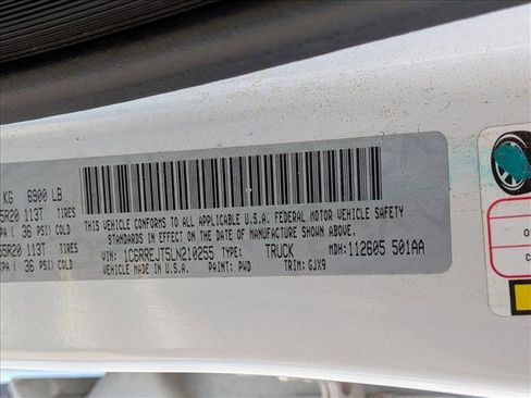 Used 2020 RAM 1500 Laramie image 23