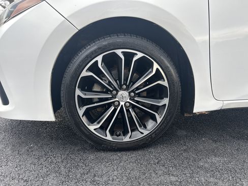 Used 2015 Toyota Corolla S w/ Driver Convenience Package image 32