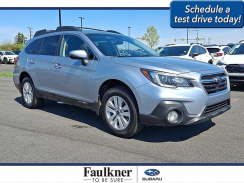 Used 2019 Subaru Outback 2.5i Premium w/ Popular Package #2 AWD/4WD image 1