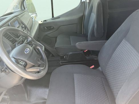 Used 2023 Ford Transit 350 XL image 37