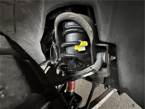 Used 2018 Chevrolet Tahoe LT image 35