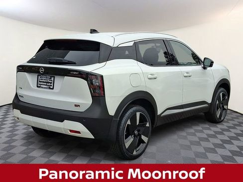 New 2026 Nissan Kicks SR w/ SR Premium Package image 7