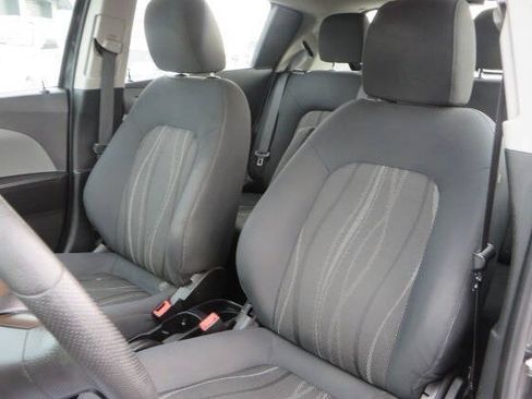 Used 2016 Chevrolet Sonic LT FWD image 44