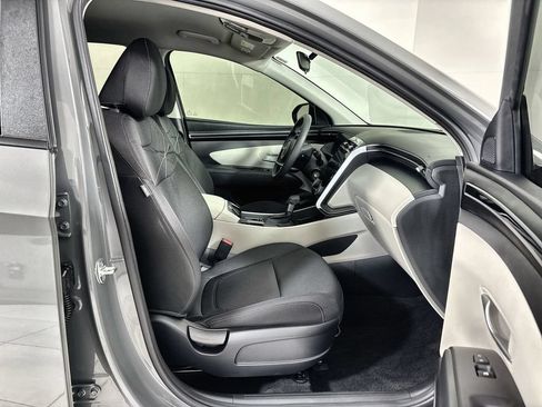 Used 2024 Hyundai Tucson SE FWD image 24