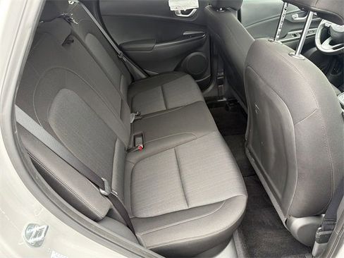 Certified 2023 Hyundai Kona SEL w/ Convenience Package image 15