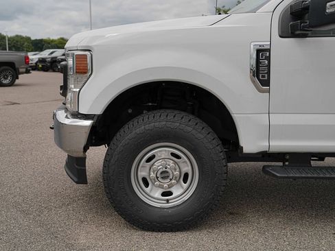 Used 2022 Ford F350 XL w/ Power Equipment Group AWD/4WD image 11