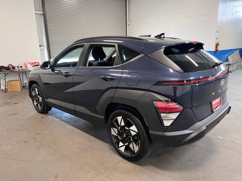 Used 2025 Hyundai Kona SEL image 5