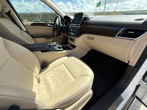 Used 2017 Mercedes-Benz GLE 350 image 15