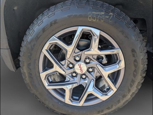 New 2026 GMC Sierra 1500 SLE w/ Preferred Package AWD/4WD image 21