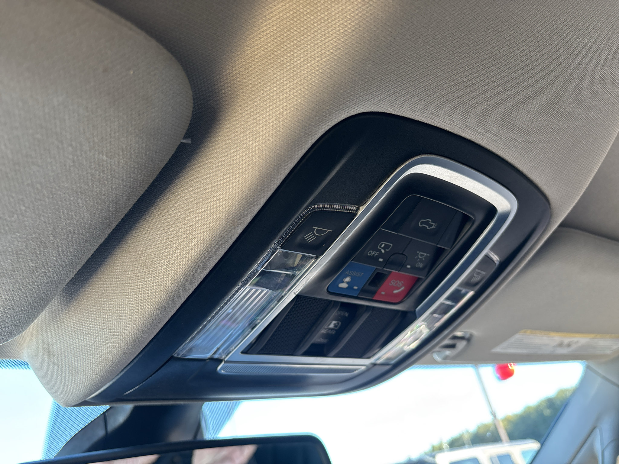 Used 2023 RAM 2500 Laramie AWD/4WD image 18