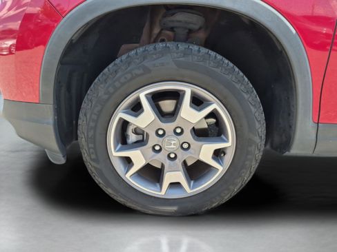 Certified 2023 Honda Passport TrailSport image 32