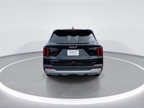 New 2026 Kia Sorento LX image 7