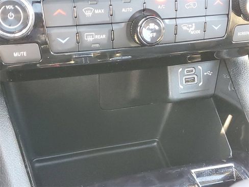 Used 2022 Jeep Compass High Altitude image 27