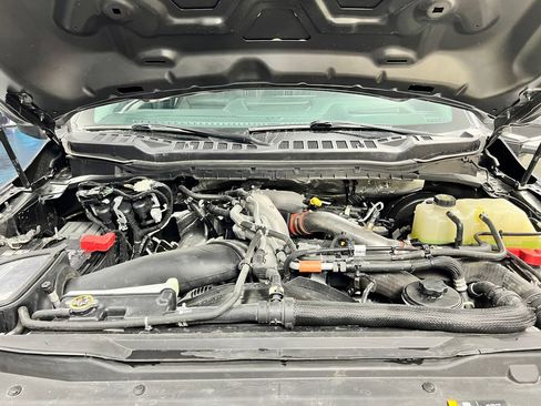 Used 2024 Ford F250 Lariat w/ Lariat Ultimate Package AWD/4WD image 30