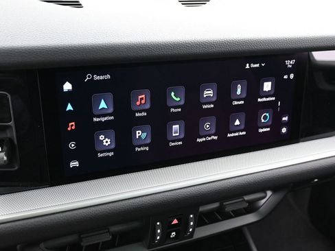 Certified 2025 Porsche Cayenne image 19