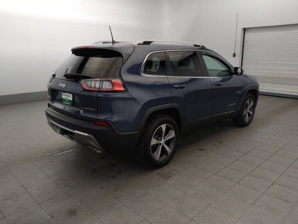 Used 2019 Jeep Cherokee Limited w/ Trailer Tow Group AWD/4WD image 9