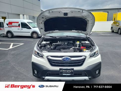 Certified 2022 Subaru Outback Limited AWD/4WD image 16